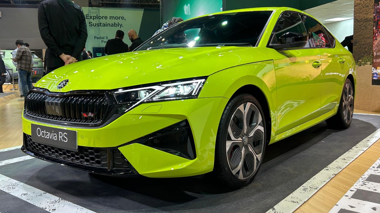 2025 Skoda Octavia vRS Facelift Unveiled